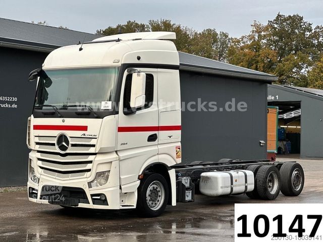 Vrachtwagenchassis MERCEDES-BENZ Actros 2540 6x2 Fahrgestell Vollluft, Retarder