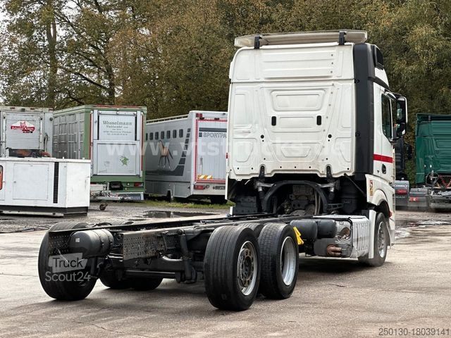 Vrachtwagenchassis MERCEDES-BENZ Actros 2540 6x2 Fahrgestell Vollluft, Retarder