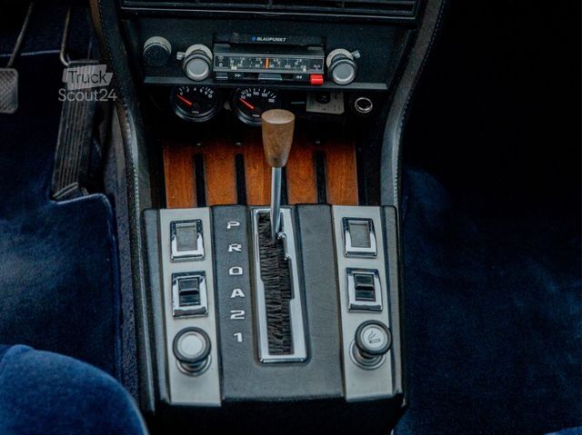 Ван BMW 3.0 CS Coupe