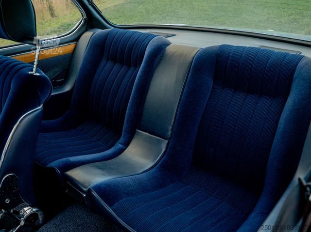 Ван BMW 3.0 CS Coupe