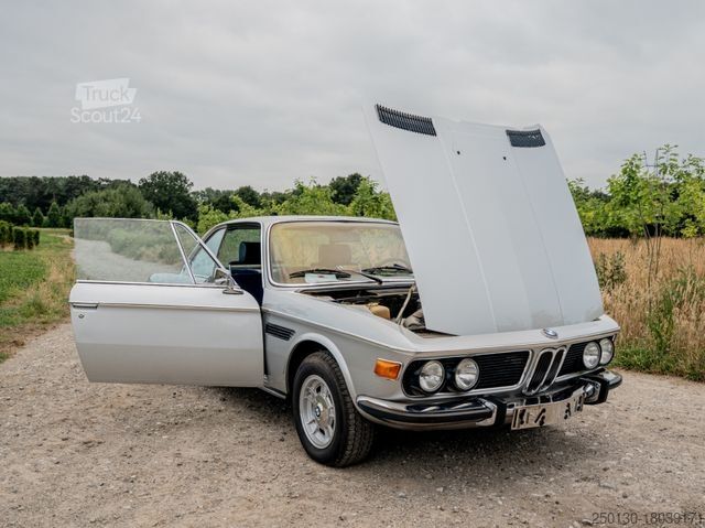 Ван BMW 3.0 CS Coupe