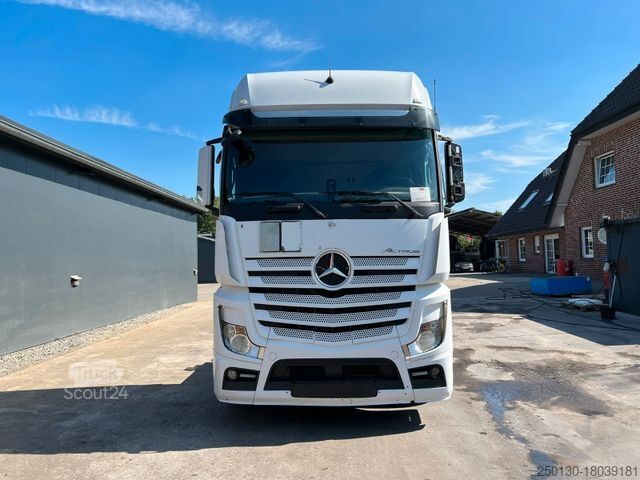 Camión con caja móvil MERCEDES-BENZ Mercedes-Benz Actros 2545 6x2