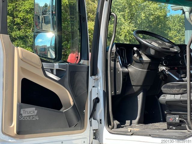 Camión con caja móvil MERCEDES-BENZ Mercedes-Benz Actros 2545 6x2