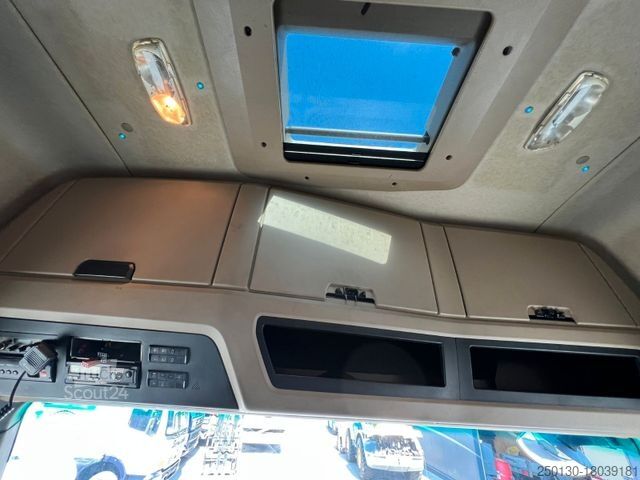 Camión con caja móvil MERCEDES-BENZ Mercedes-Benz Actros 2545 6x2