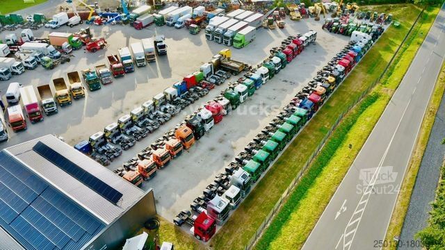 Vrachtauto met open laadbak MERCEDES-BENZ Axor 1929 4x2 Pritsche + HIAB Ladekran