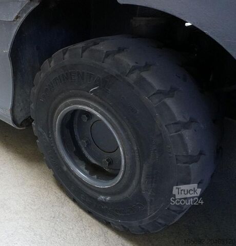 Gaffeltruck Linde P 250 127-05