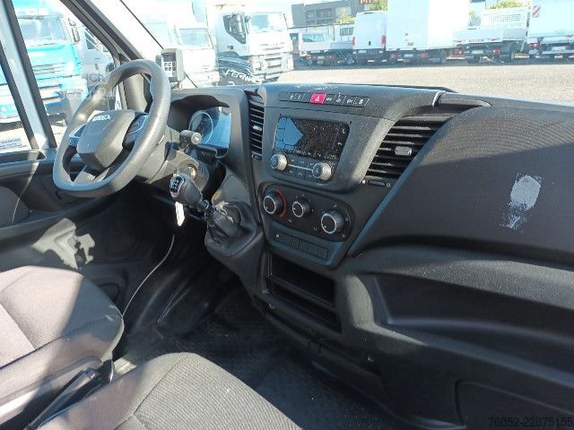 Furgon sa rashladnim sandukom IVECO 35C16