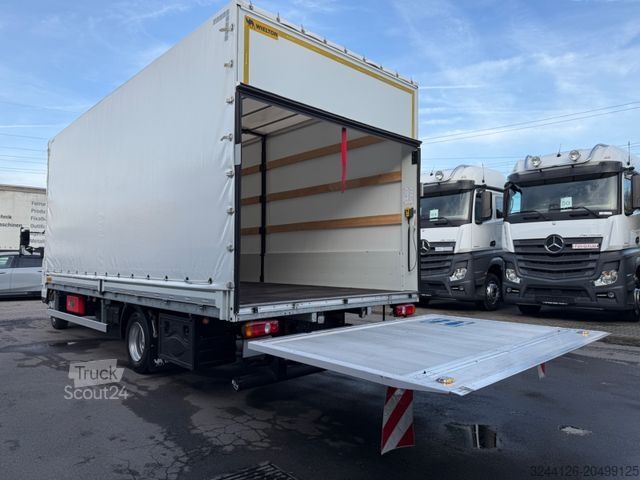 Camion bâché MITSUBISHI FusoCanter 7C18/Automatik/Neuwertig-7TKM/Abstand