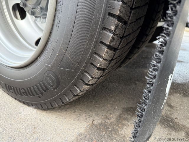 Furgone centinato MITSUBISHI FusoCanter 7C18/Automatik/Neuwertig-7TKM/Abstand