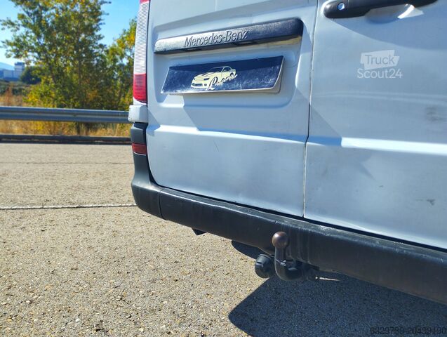 Carrinha Mercedes-Benz Vito 109