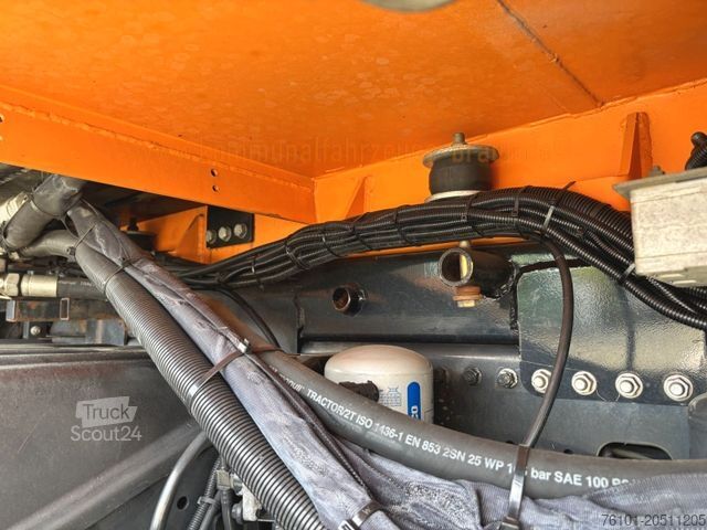 Сміттєвоз MAN TGS 26.320 FAUN Variopress + Behälterwaschanlage