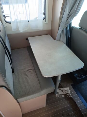  Ford Transit Etrusco T6.9SF 2023 | manuales | Capacidad para 5 personas