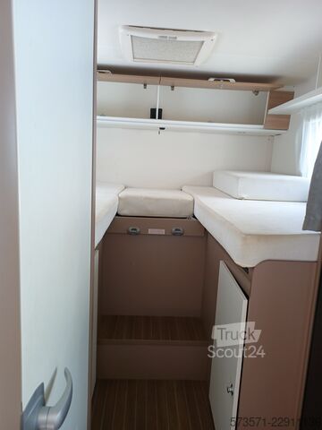  Ford Transit Etrusco T6.9SF 2023 | manuales | Capacidad para 5 personas