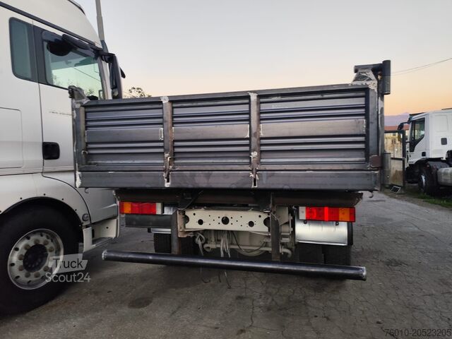 трехсторонний самосвал Iveco EuroCargo 150E25