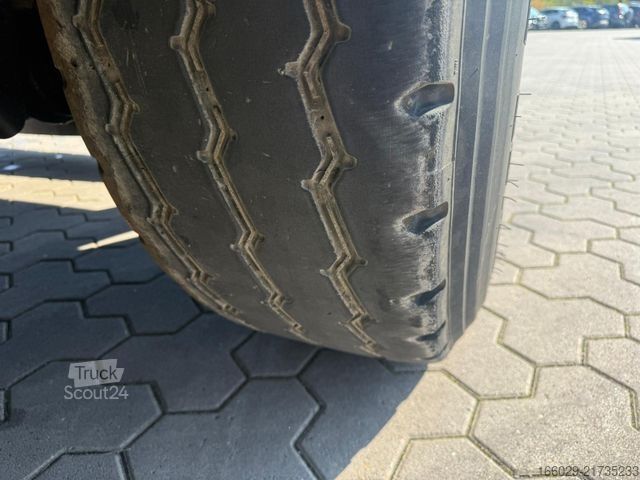 Damperli yarı römork KEMPF SKM 35/3 Stahl Kipper 50m³ Schrott