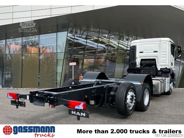 Camion scarrabile MAN TGS 26.480 6x2-4 BL CH, 2x VORHANDEN!
