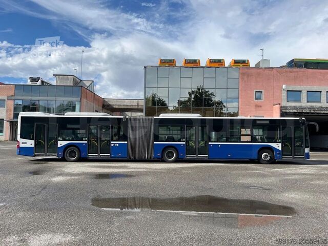 Ledbus Mercedes-Benz Conecto