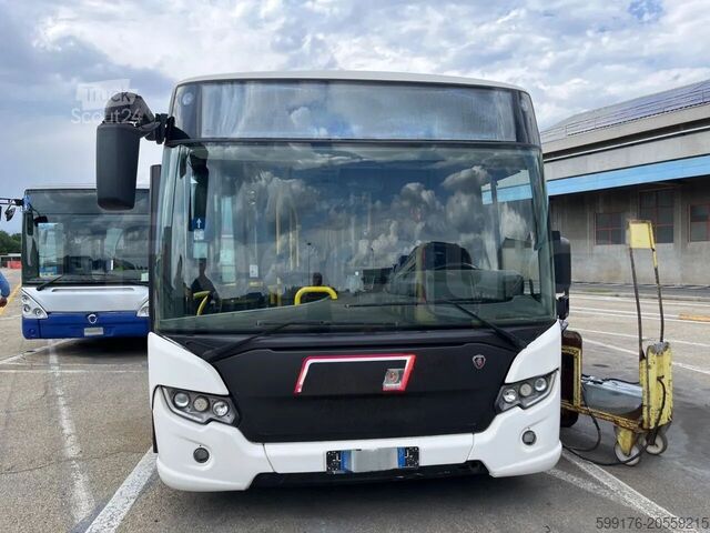 Autobuz articulat Scania Citywide LF