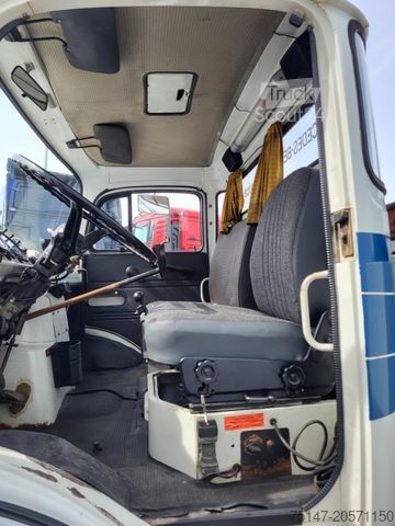 Tralas MERCEDES-BENZ LS 1418 Seilwinden AHK