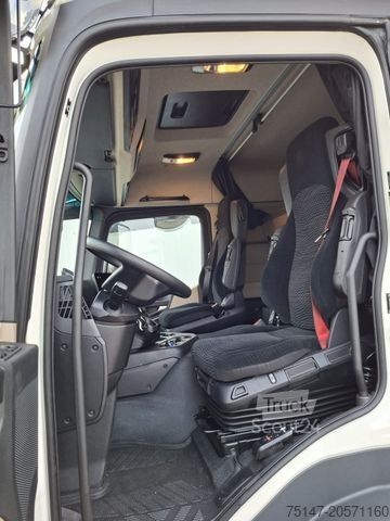 Gefahrgut LKW MERCEDES-BENZ 1840 LS Actros 4x2 ClassicSpace ACC Klima ADR