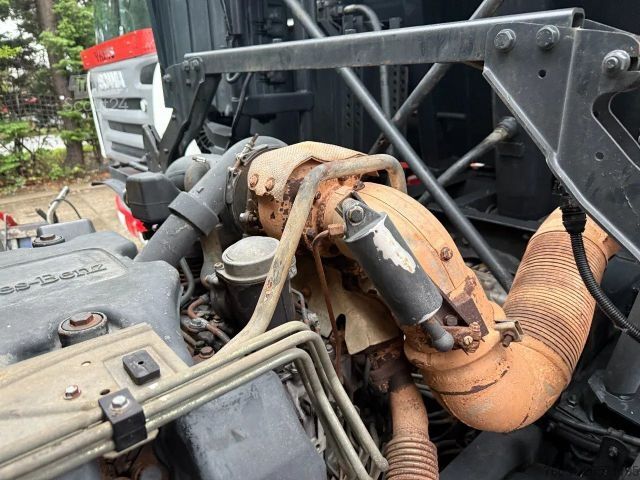 Camion benne MERCEDES-BENZ Actros 4143 V6 8X4 Tipper Spring/Spring MP1 Manu