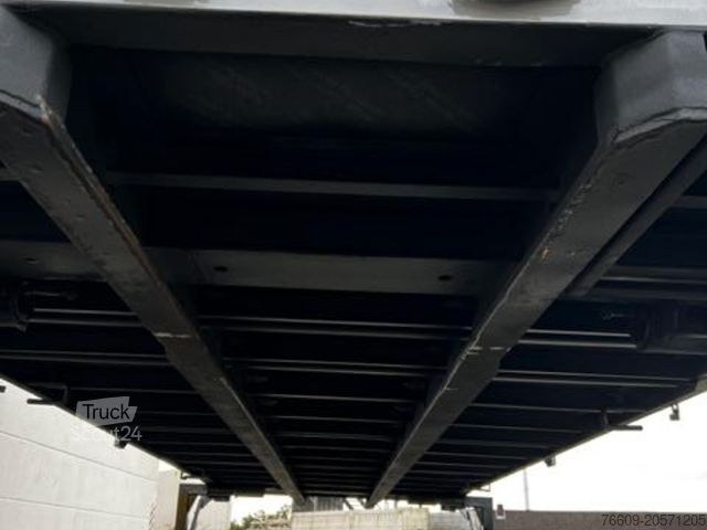 Remorque porte-caisson KRONE Heck mit Portaltüren