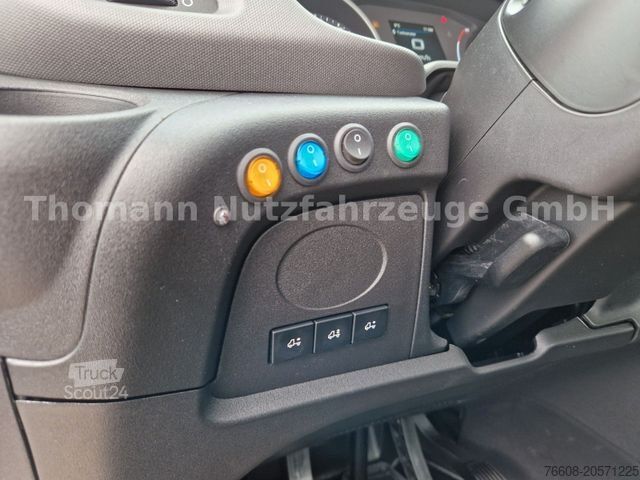 Tralas IVECO DAILY 70C18 Festplateau Alu Premium Navi ACC