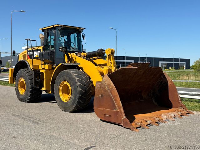 Chargeuse Caterpillar 972M
