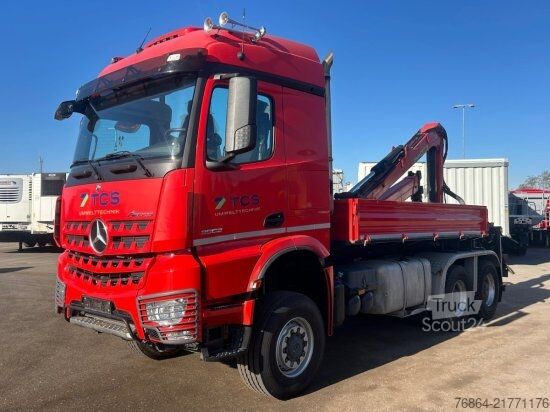 LKW mit Pritsche (offen) MERCEDES-BENZ AROCS 3552 ZUR HACKMASCHINENBESCHICKUNG,  EPSILON M100L86