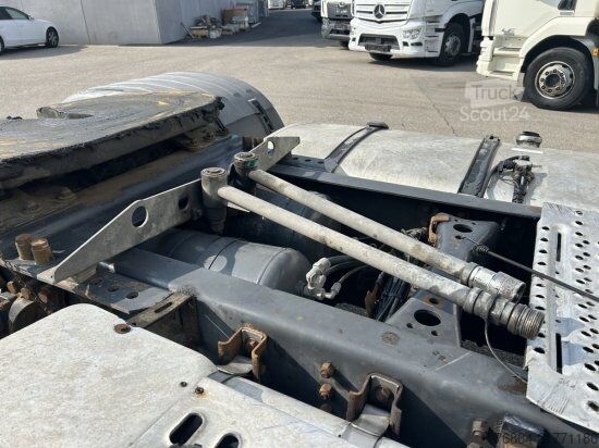 Trattore stradale standard SCANIA R520 V8 HIGHLINE, OPTICRUISE, RETARDER, E6, HYDRAULIK