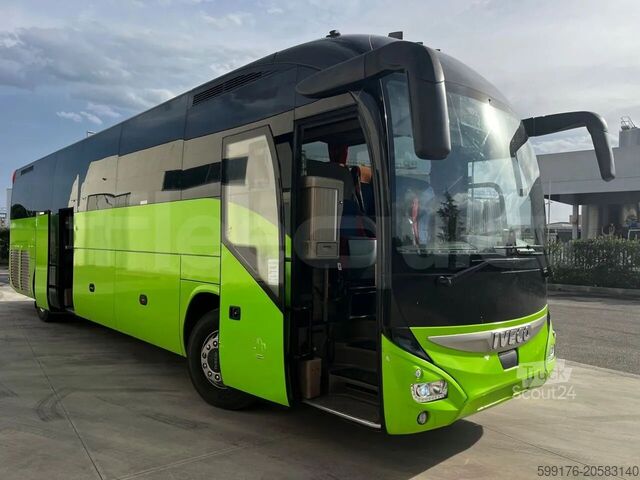 Autocar de turismo IVECO Magelys