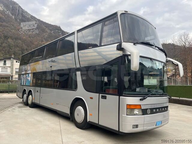 Autobus à impériale Setra S328