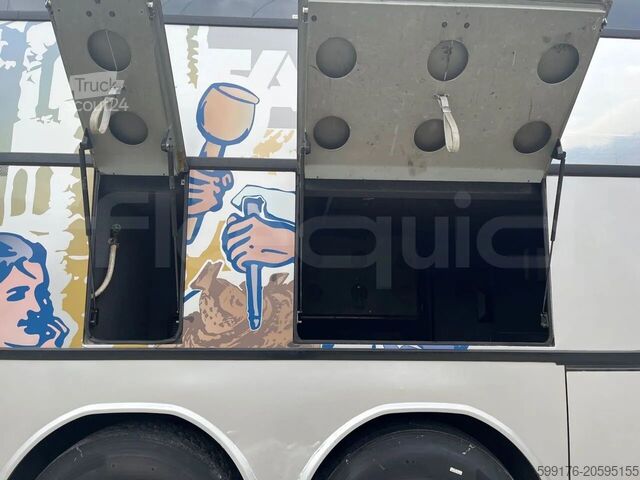 Autobus à impériale Setra S328