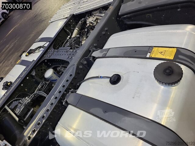 Standard-SZM Mercedes Actros 1848 4X2 StreamSpace Retarder 2xTanks