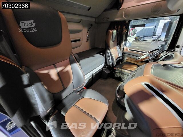 Standard tractor DAF XF 450 4X2 NL-Truck SSC Leder PTO Standklima Al...