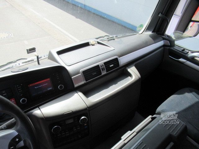 Tipvogn MAN 26.440 / 6 x 4 / Jonsered 1100 / Greifer