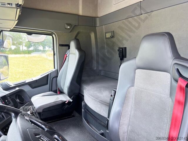 Standardní traktorová jednotka Renault T430 - Klima - Euro6 - Webasto