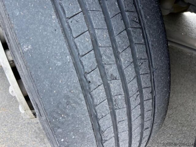 Standardní traktorová jednotka Renault T430 - Klima - Euro6 - Webasto