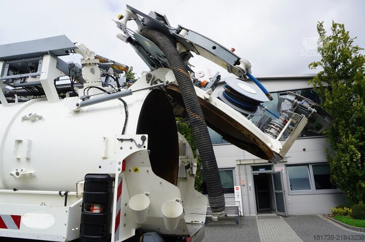 Srutų cisterna MAN TGS 26.360 E6 / RIVARD sewage cleaner