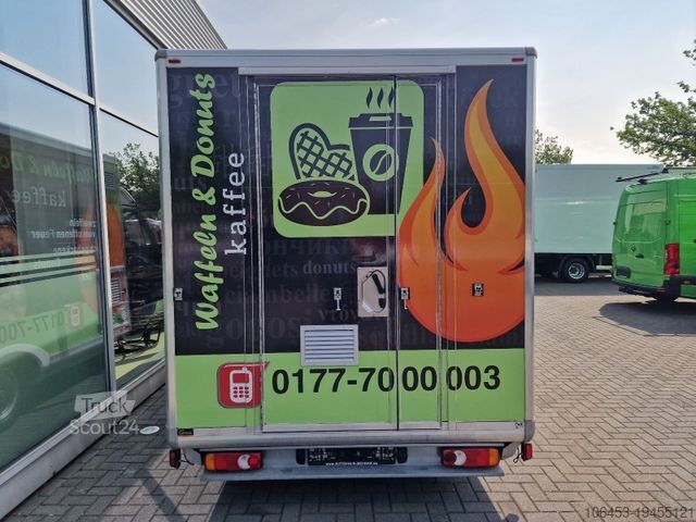 Furgone RENAULT Master Verkaufswagen/Donat/Waffel/Creps/5000 KM