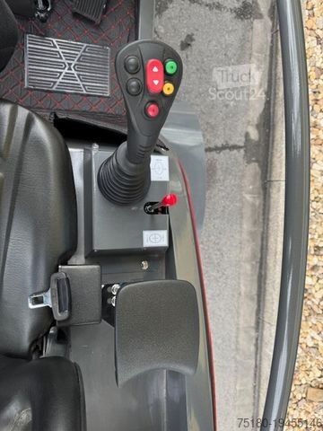 Kerekes rakodó  Kima Pegasus 1090 Radlader Hoflader NEU 20km/h