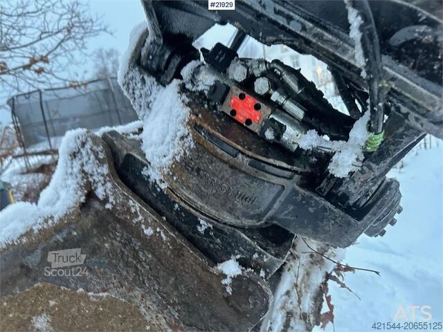 Mini ekskavators Yanmar VIO57-U excavator with rototilt and 3 buckets