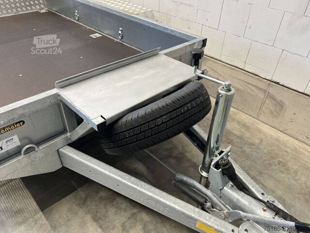 Transportoare de utilaje și remorci pentru excavatoare Variant 2715 M2 Maschinentransporter
