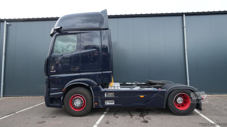 Standard-SZM Mercedes-Benz ACTROS 1945 GIGASPACE 728.200KM