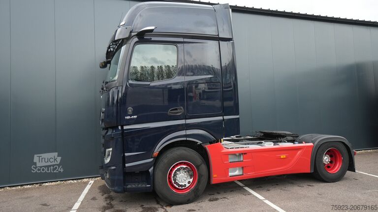 Standard-SZM Mercedes-Benz ACTROS 1945 GIGASPACE 649.700KM