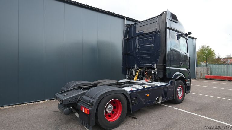 Standard-SZM Mercedes-Benz ACTROS 1945 GIGASPACE 709.200KM