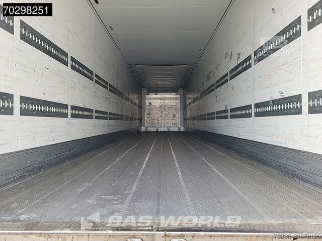 Trasporto refrigerato/congelato Schmitz Carrier Vector 1550 3 axles APK 10/26 Laadklep ...