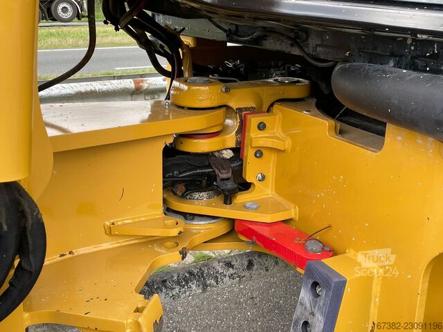 Caterpillar 908 Caterpillar 908
