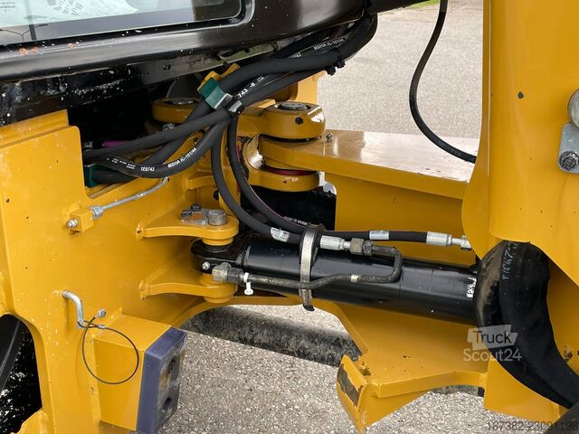 Caterpillar 908 Caterpillar 908