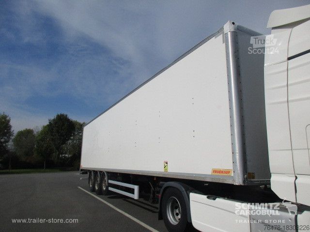 Semiremorcă cu cutie Fruehauf Dryfreight Standard Roller shutter door